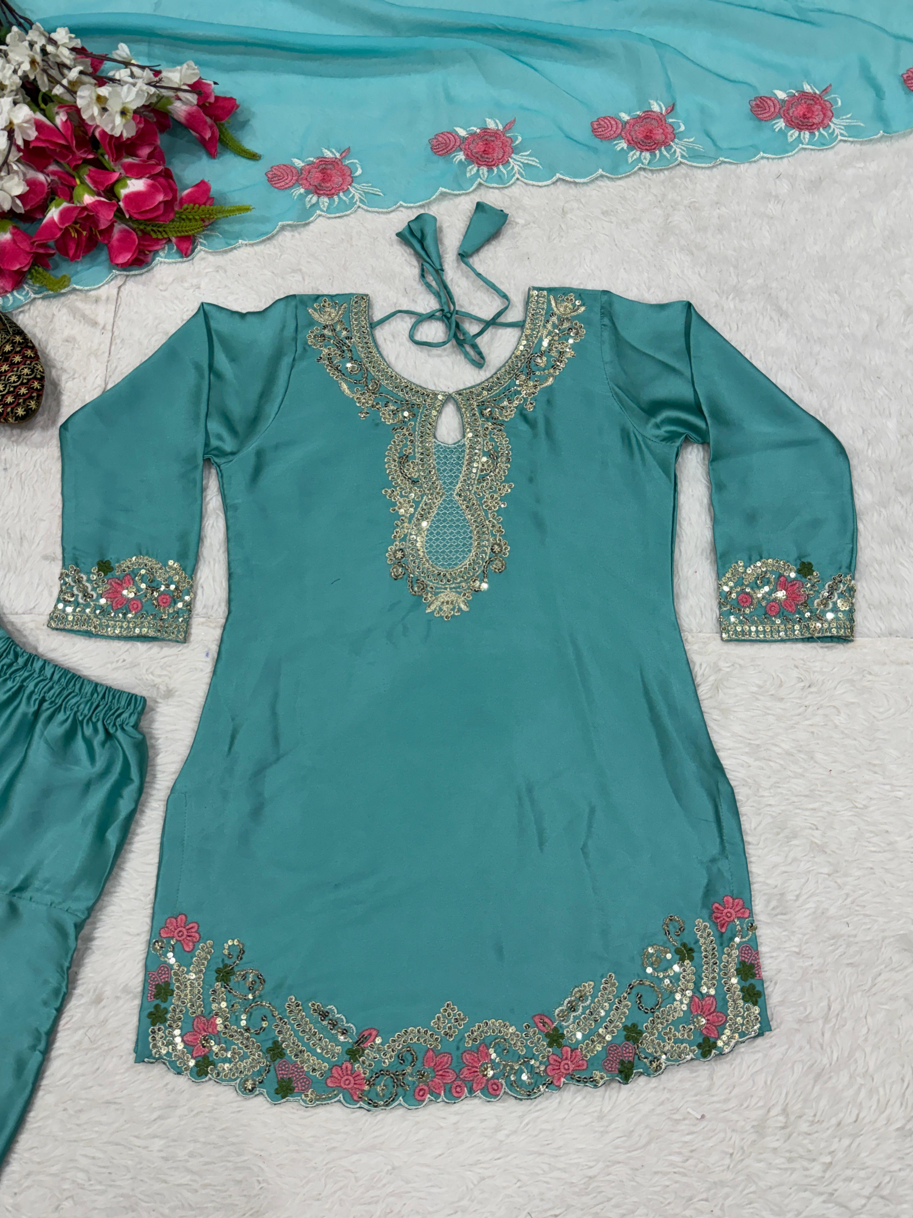 Farshi Palazzo Suit