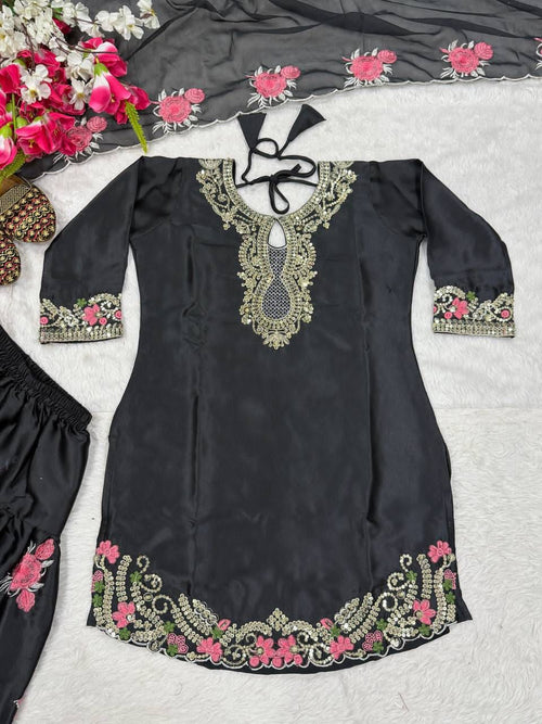 Farshi Palazzo Suit